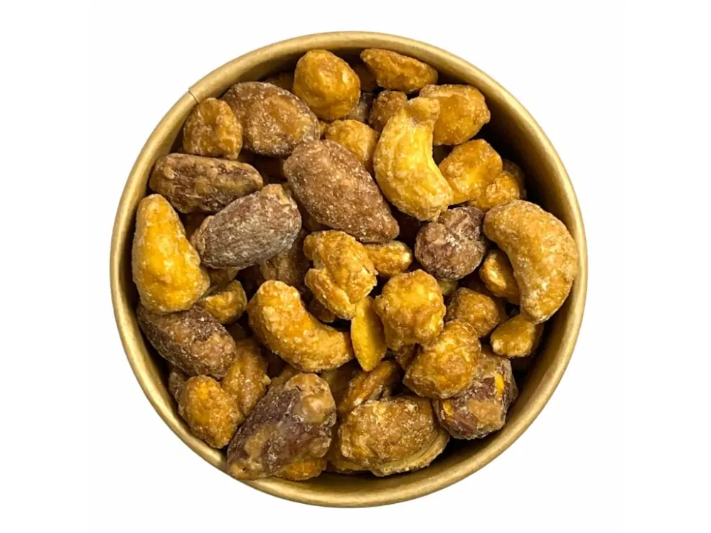 Mix ořechů v medu a soli v EKO kelímku 100g