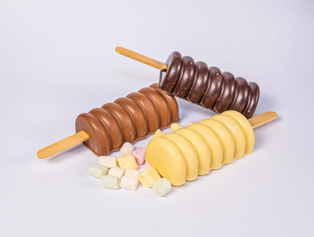  Špalek z mléčné čokolády do mléka s marshmallows 45g